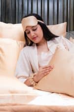 Champagne Gold Mulberry Silk Pillowcase - Image 5