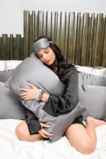 Charcoal Grey Mulberry Silk Pillowcase - Image 3